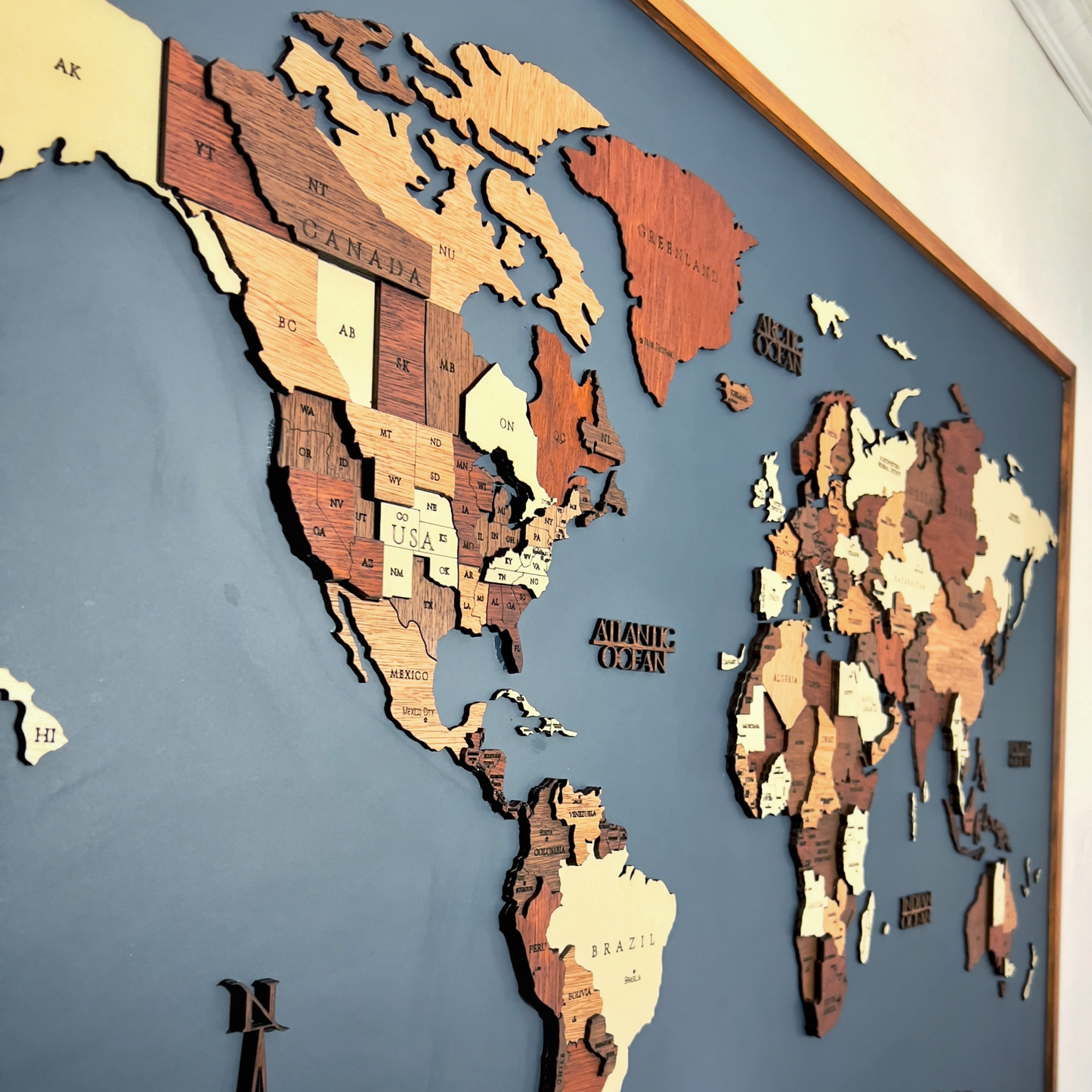 Mapa Mundial en Madera Enmarcado